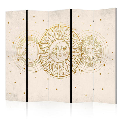 Gylden sol og måne - Kunstnerisk illustrasjon i retrostil