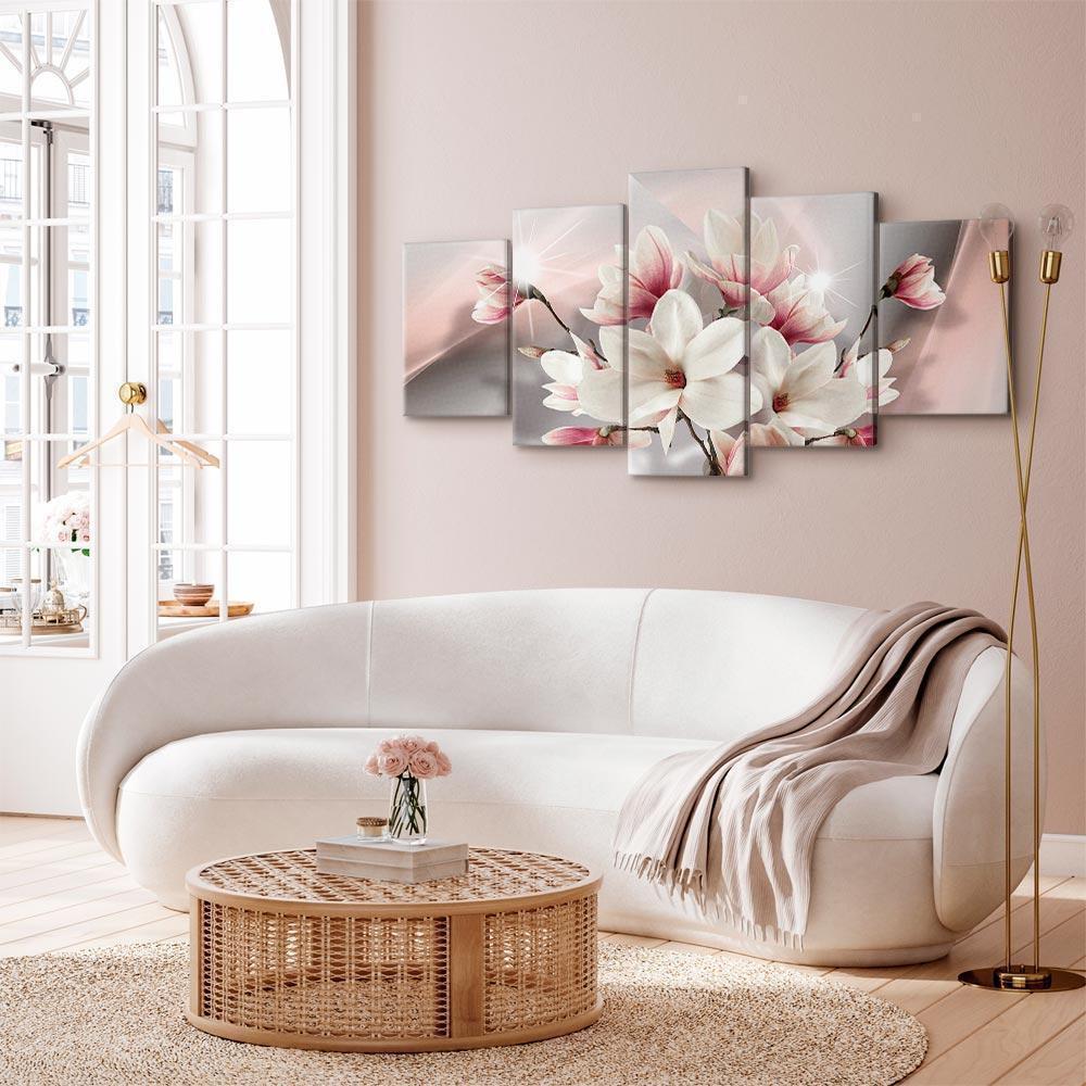 Magnolia i blomstring